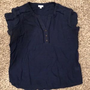 Navy blue shirt sleeve top